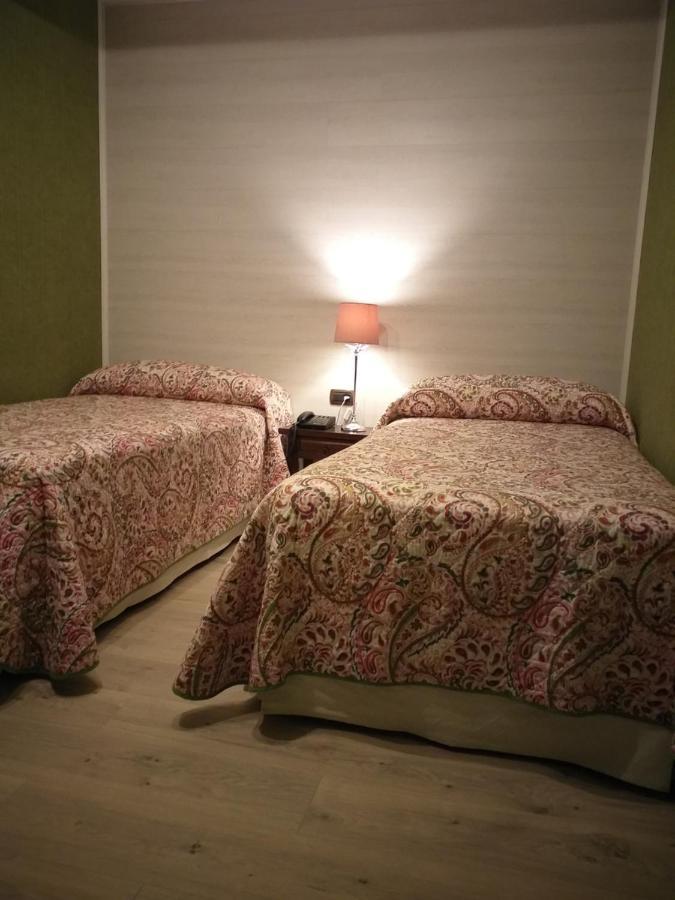Hotel Giral Biescas  Eksteriør bilde