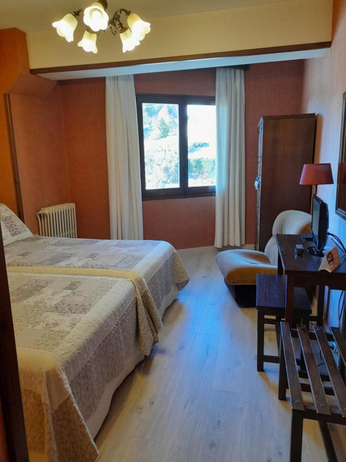 Hotel Giral Biescas  Eksteriør bilde
